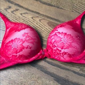 Victoria’s Secret red lace